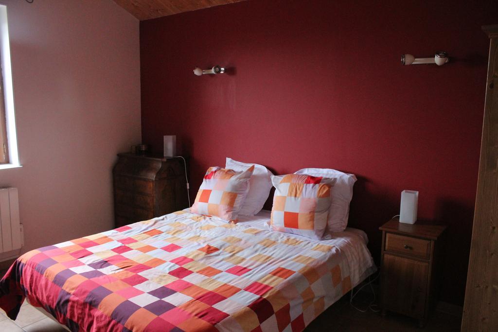 Ferme de la Corbette Bed and Breakfast Cluny Exteriör bild
